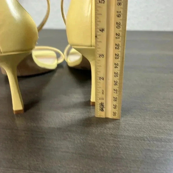 Vince Camuto Enella Ankle Strap Sandal Size 9M - Picture 5 of 10